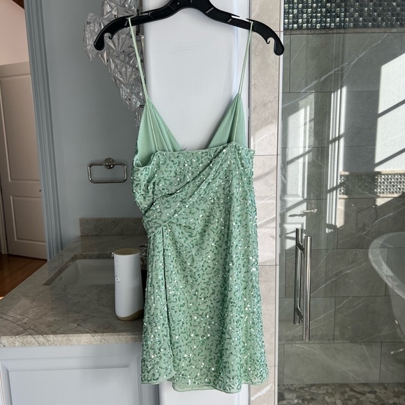 ALICE + OLIVIA CELESTINE EMBROIDERED WRAP DRAPED MINI DRESS - Picture 10 of 15